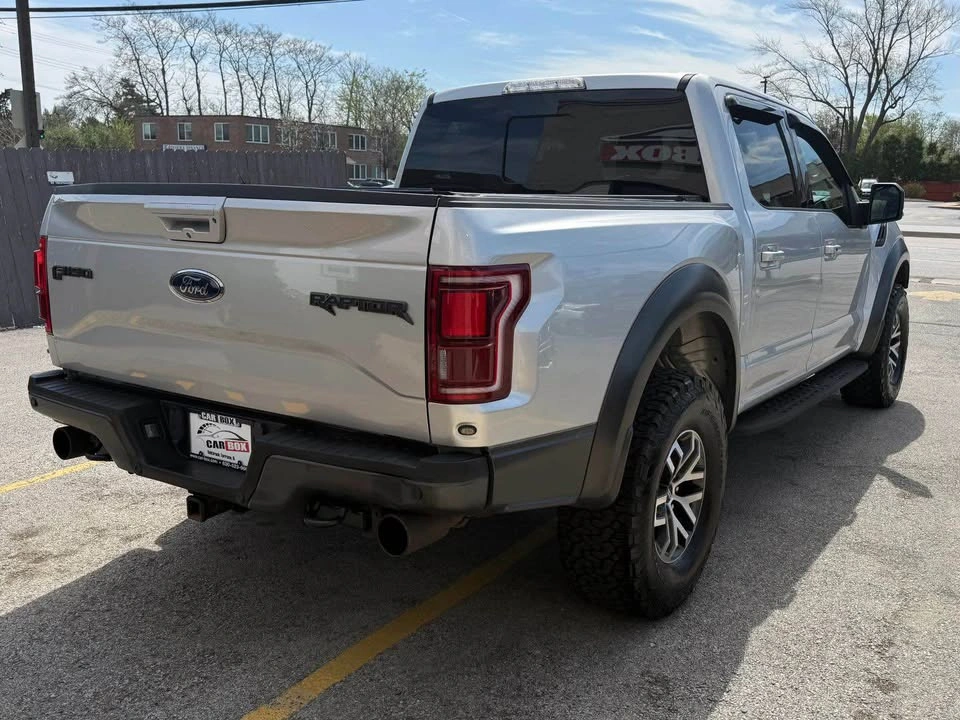 2017 Ford F150 Raptor SuperCrew Pickup - photo 5