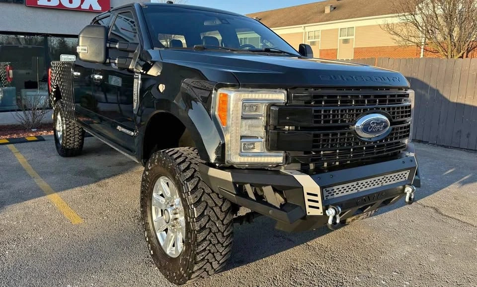 2017 Ford F250 Super Duty Platinum Crew Cab