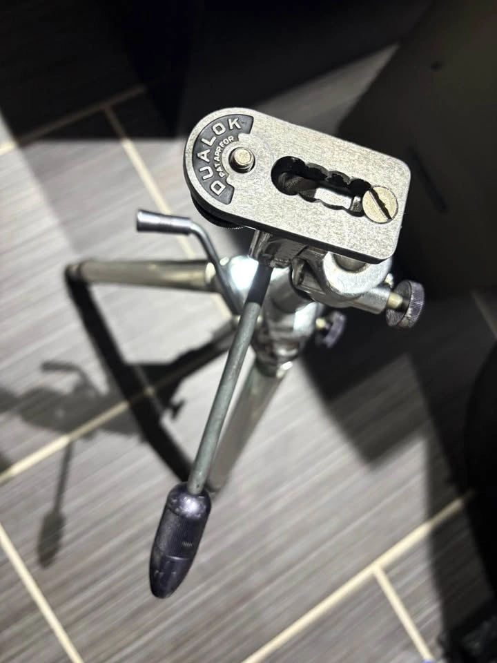Vintage Whitehall Elevator Travelite Tripod (Model ETR-1) - photo 4
