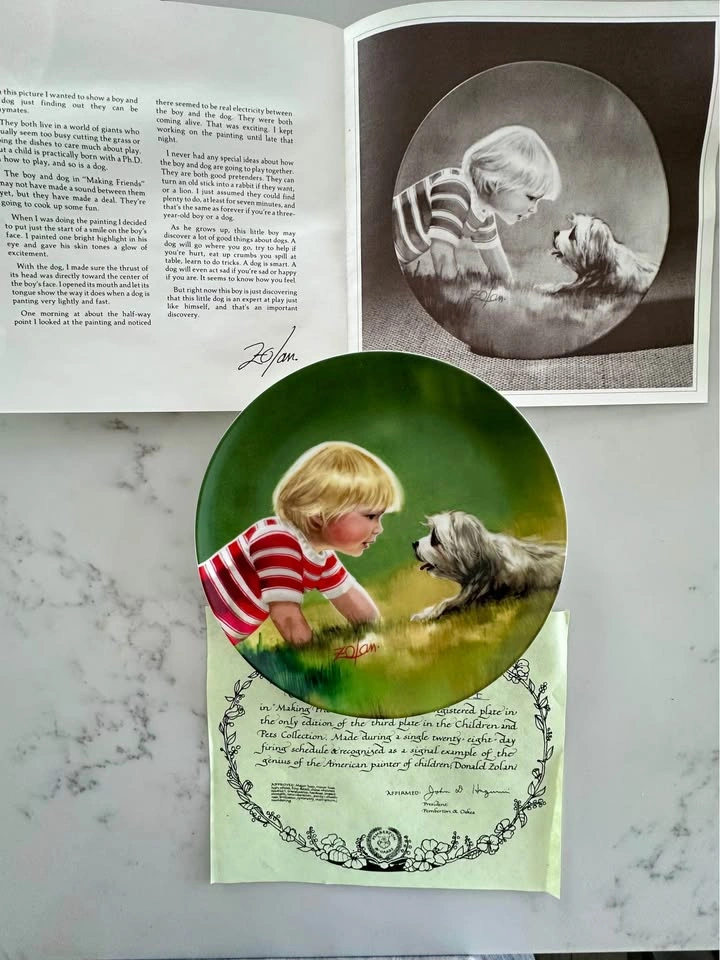 Vintage Collector Plate Set w/ Certificates - photo 3