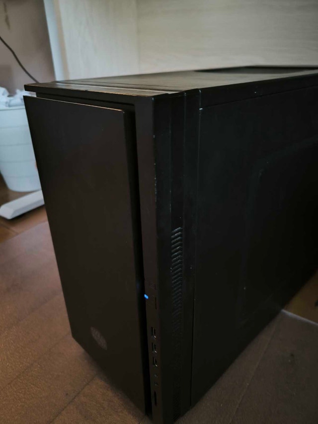 Gaming PC - i7 7600k, GTX 1080, 16GB RAM