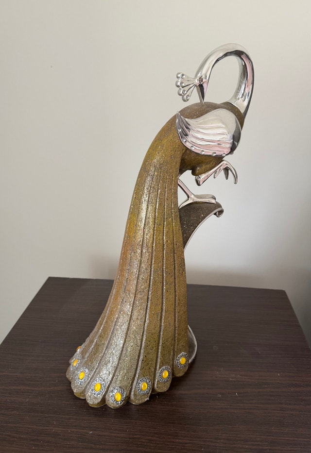 Modern Metallic Peacock Figurine – Gold & Chrome Accent - photo 2