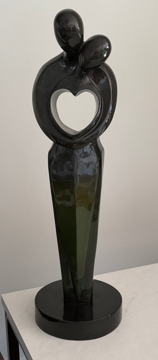 Modern "Eternal Embrace" Couple Statue - photo 3