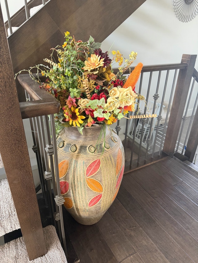 Large Artisan Textured Floor Vase with Autumn Floral Arrangement - photo 2