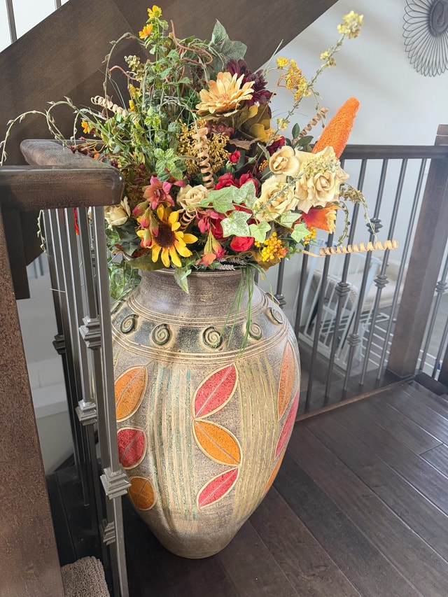 Large Artisan Textured Floor Vase with Autumn Floral Arrangement - photo 4