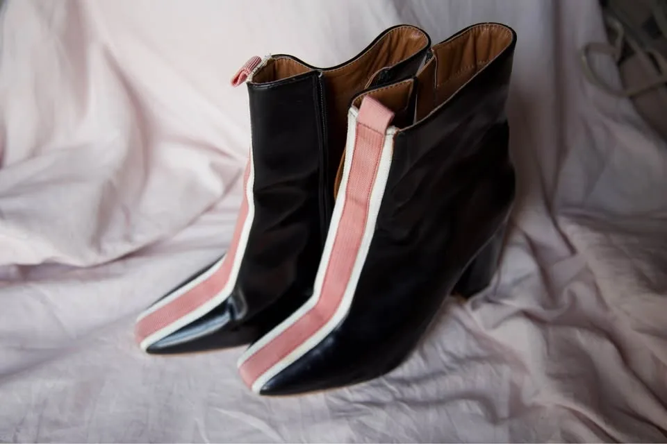 Racing Boots - Size 8 - photo 2