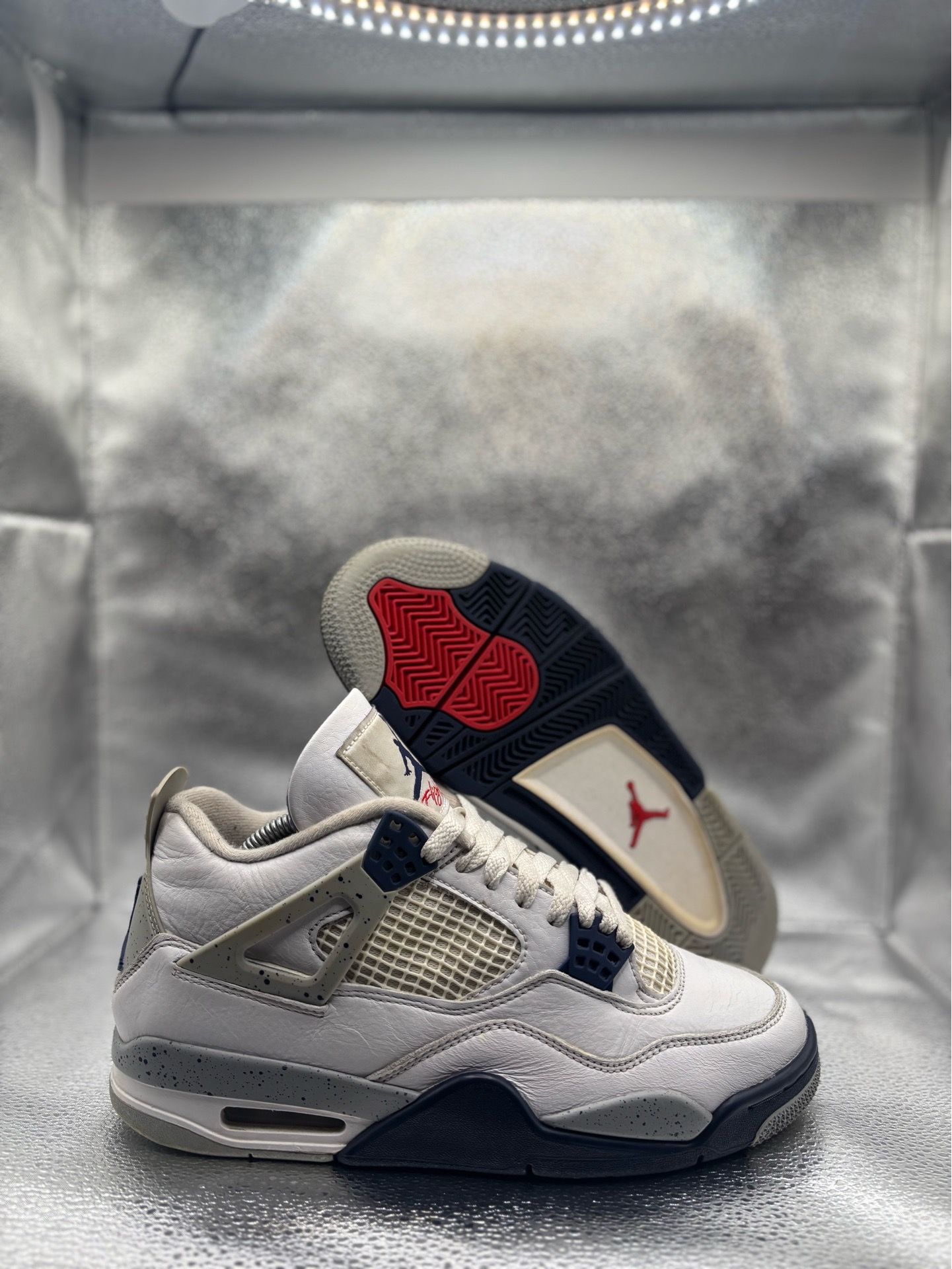 Air Jordan 4 Midnight Navy