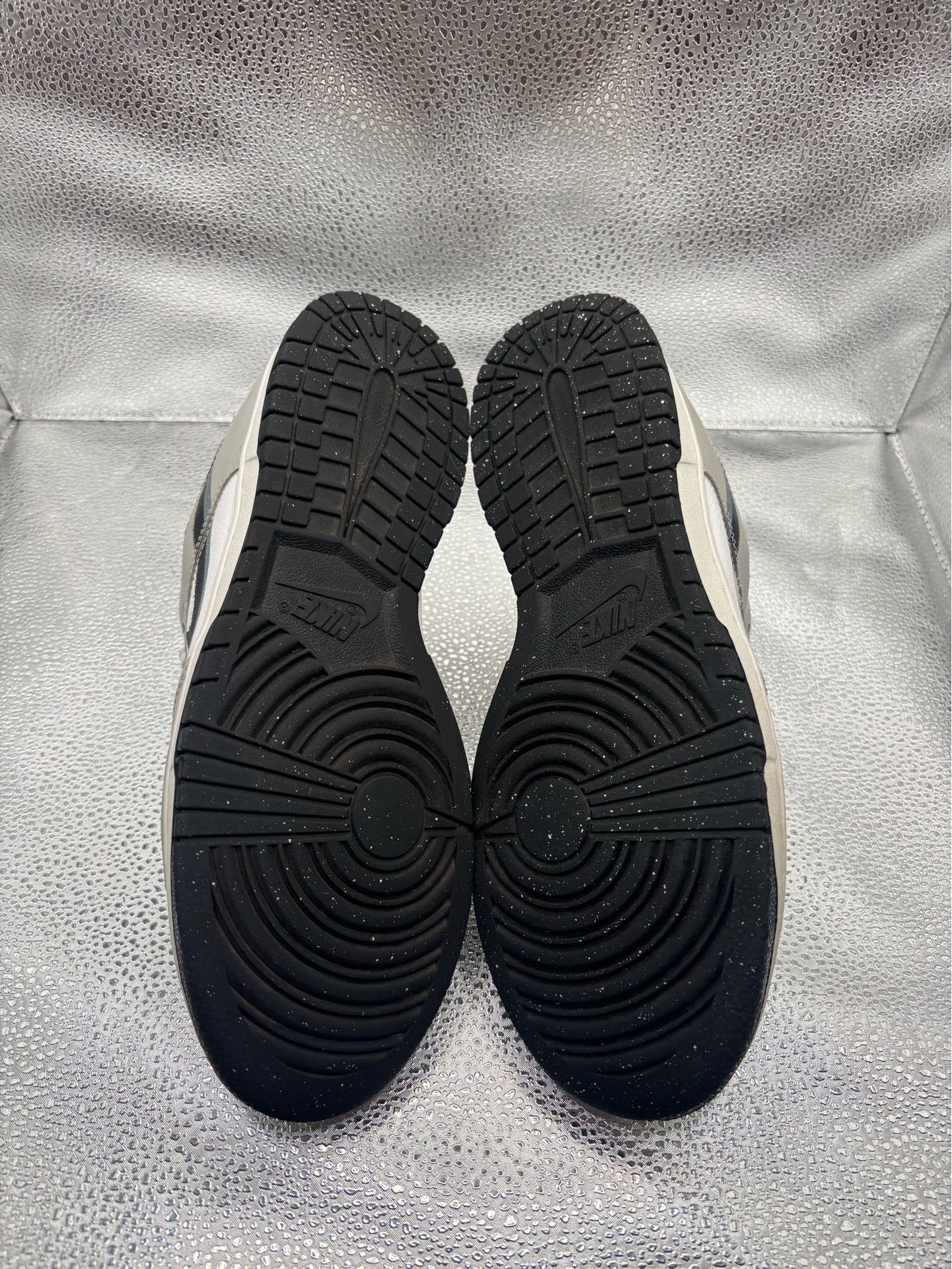 Nike Dunk Low Stencil Swoosh - photo 3