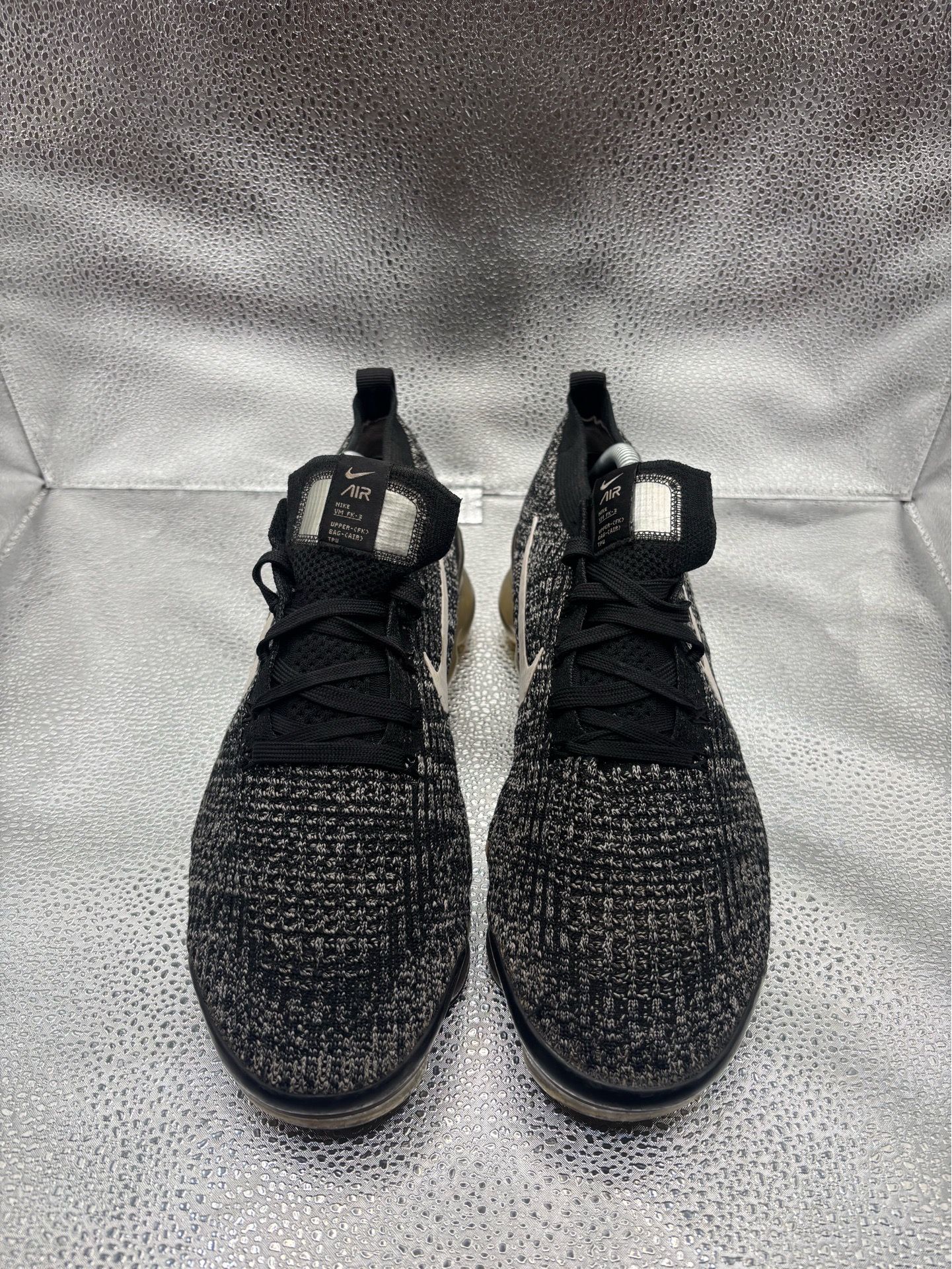 Nike Air Vapormax Flyknit 3 Oreo - photo 2