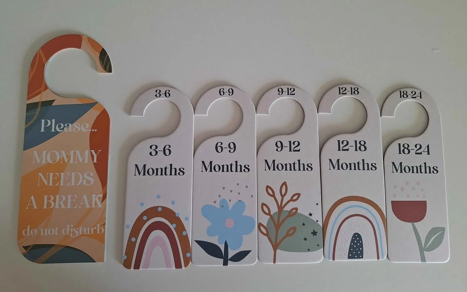 Baby closet dividers + Do not disturb door hanger - photo 2