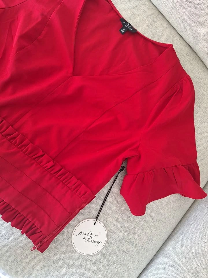 Milk & Honey Red Ruffle Sleeve Top - Size Medium - photo 4