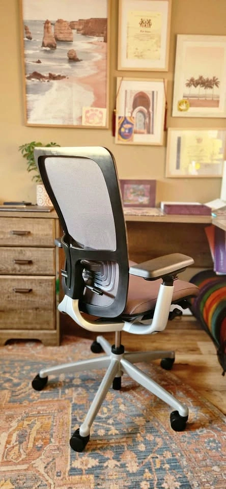 Haworth Ergonomic Office Chair w Lumbar Support