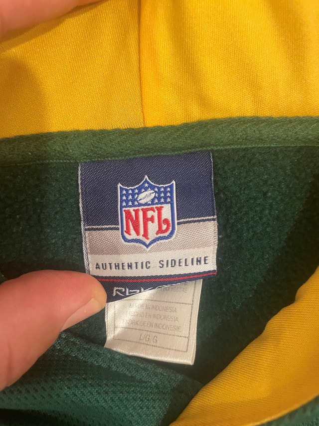 Men's Green Bay Packers NFL Reebok Hoodie Pullover (Large) - photo 5