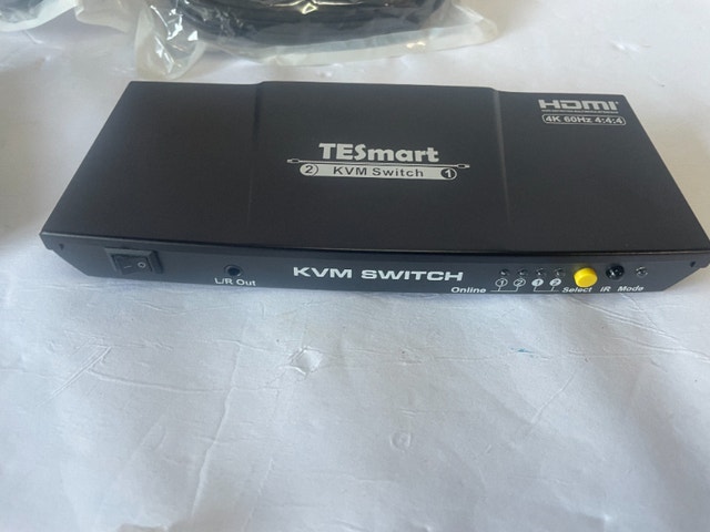 New TESmart 2x1 HDMI KVM Switch (Reg. $220) - photo 4