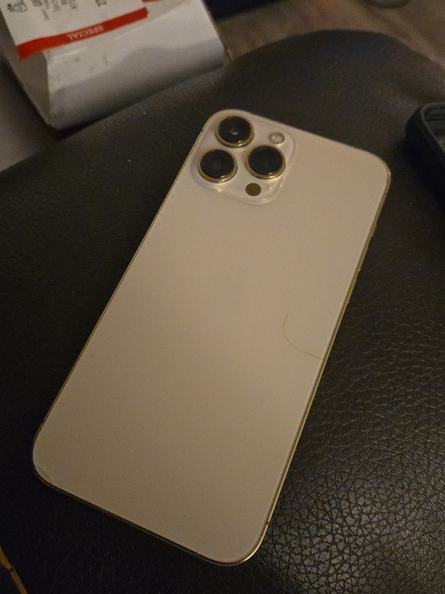 iPhone 13 Pro Max - Open to trade