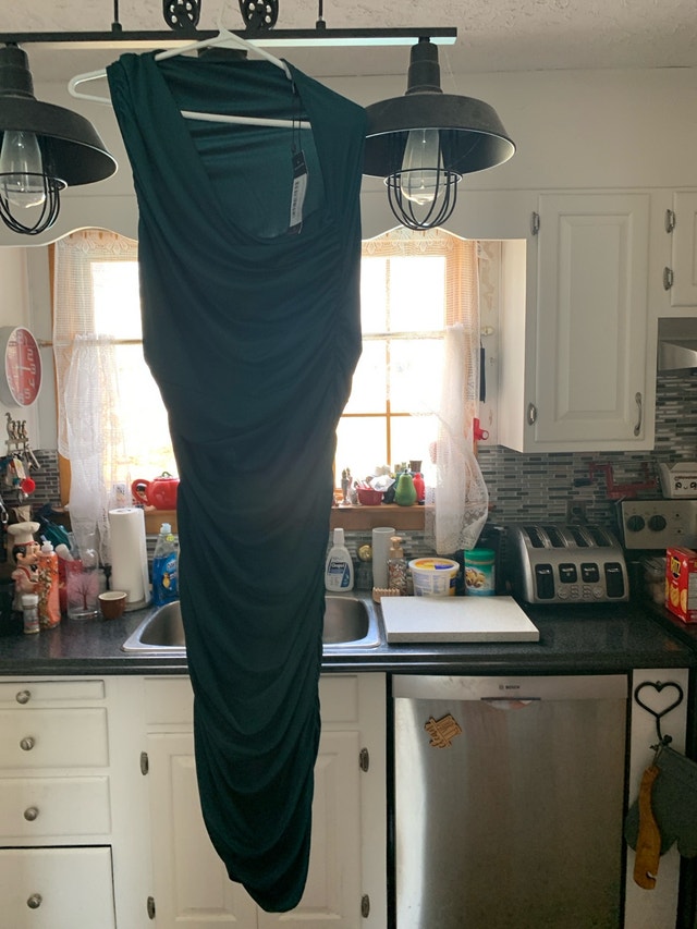 PrettyLittleThing Emerald Green Slinky Ruched Dress - UK 14 / US