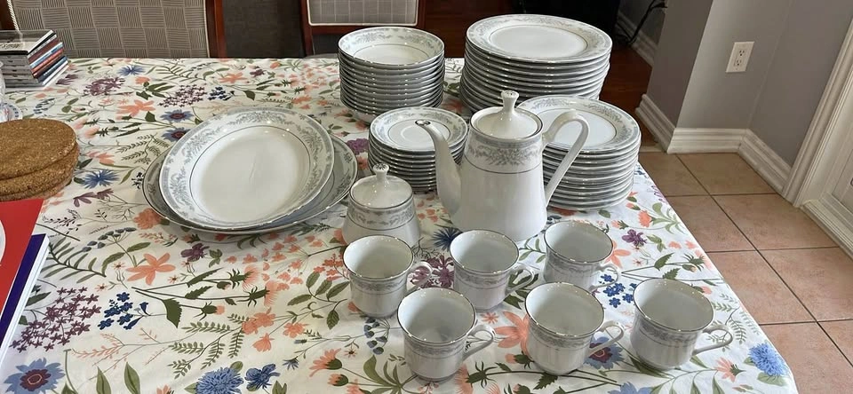 Large Porcelain Dinnerware Set Floral Silver Trim