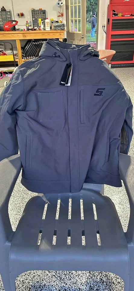 Snap on jacket