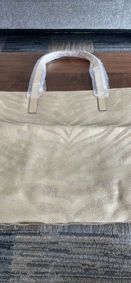 Michael Kors Metallic Gold Zebra Print Tote - photo 3