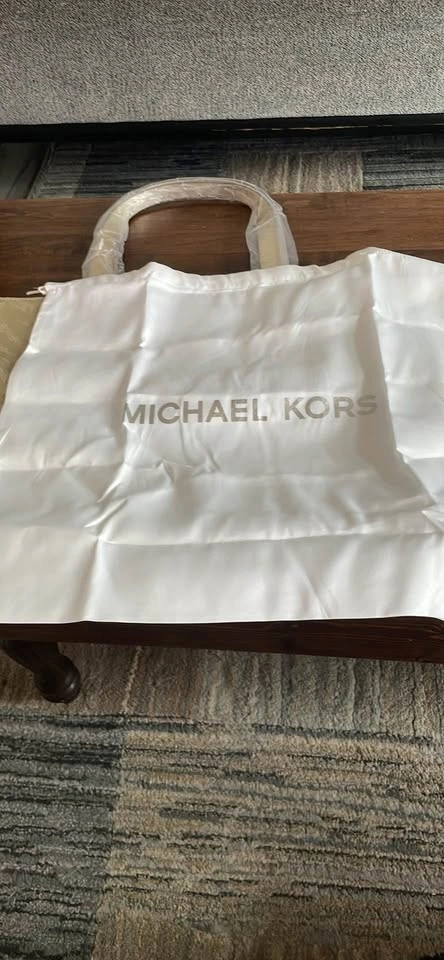 Michael Kors Metallic Gold Zebra Print Tote - photo 5