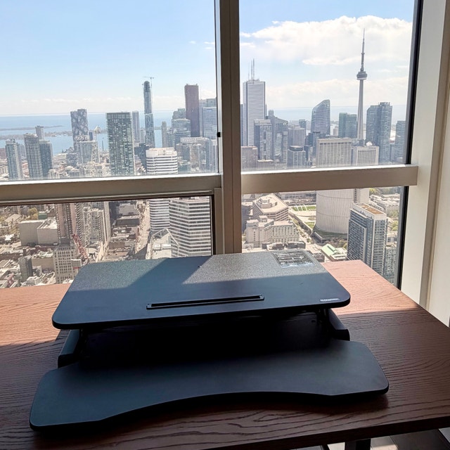 31.5” Height Adjustable Standing Desk Riser Converter - photo 5