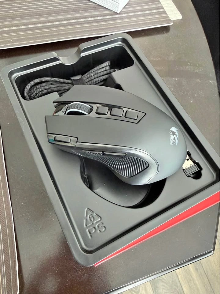 Redragon M612RGB-PRO Predator Pro Wireless Gaming Mouse