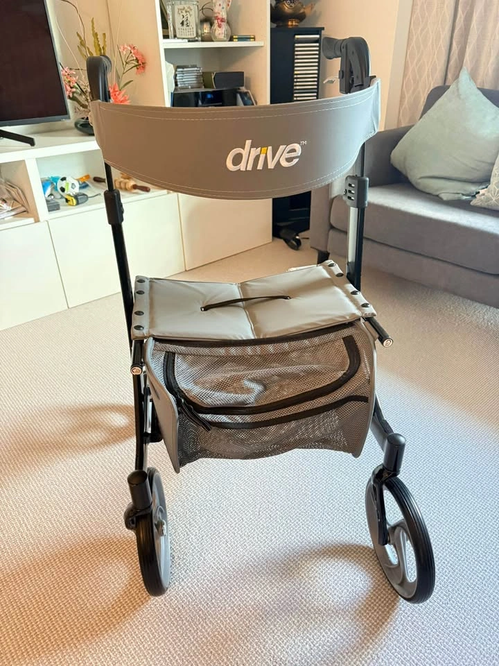 Chair - photo 5