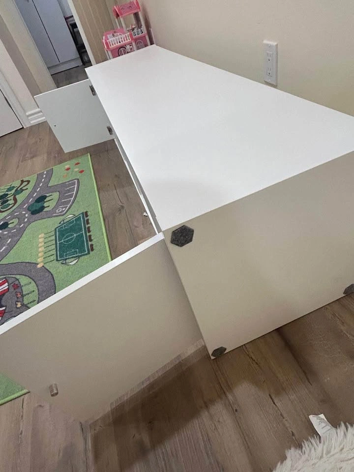 IKEA Kallax 4-Cube Shelving Unit with Doors - photo 4
