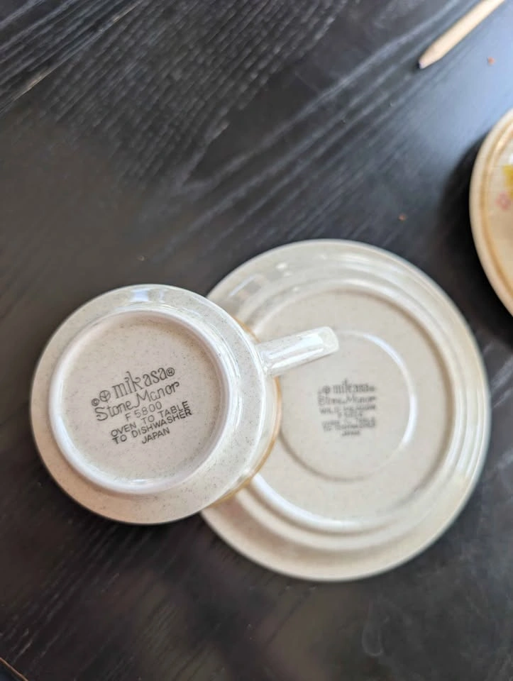 Mikasa Stone Manor Wild Meadow Cups & Saucers - 3 Sets - photo 3