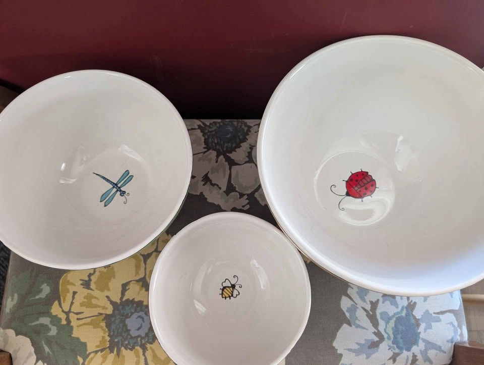 Bugz Nesting Bowls Set - Ladybug,Dragonfly, Bee - photo 2