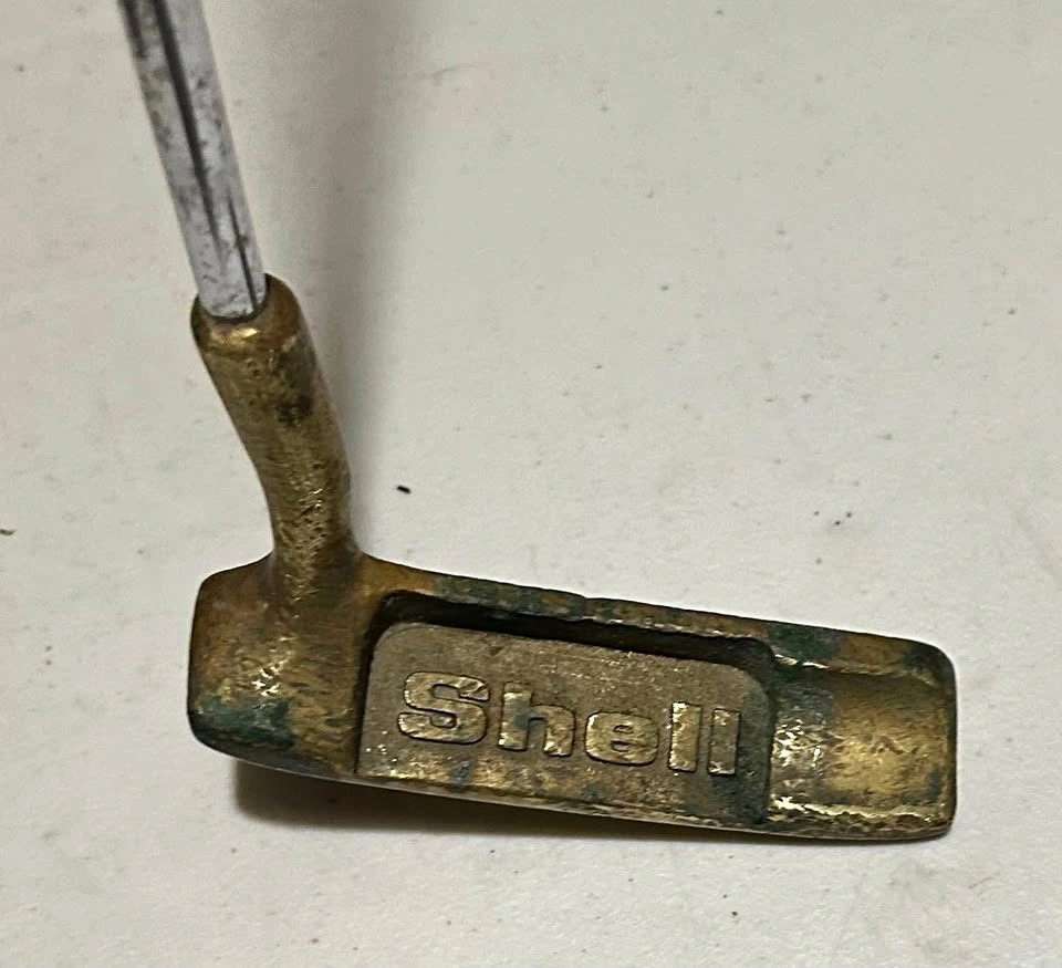 Shell Putter Golf Club