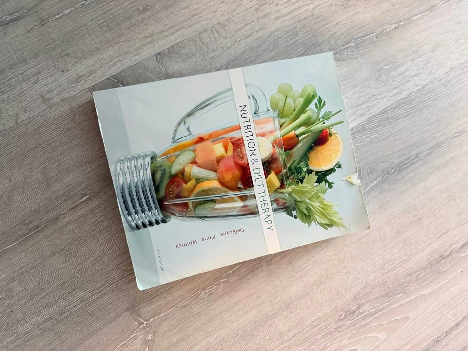 Nutrition & Diet Therapy Textbook DeBruyne Pinna Whitney Ninth E