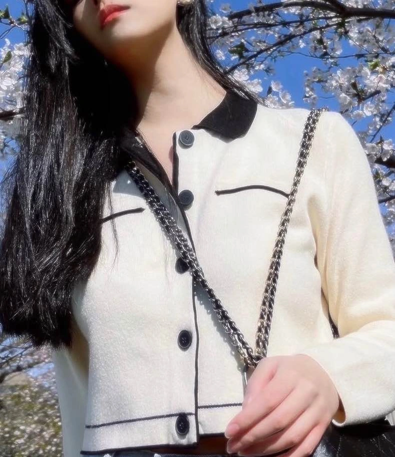 Oak and Fort Cream & Black Cropped Button Up Cardigan - photo 3