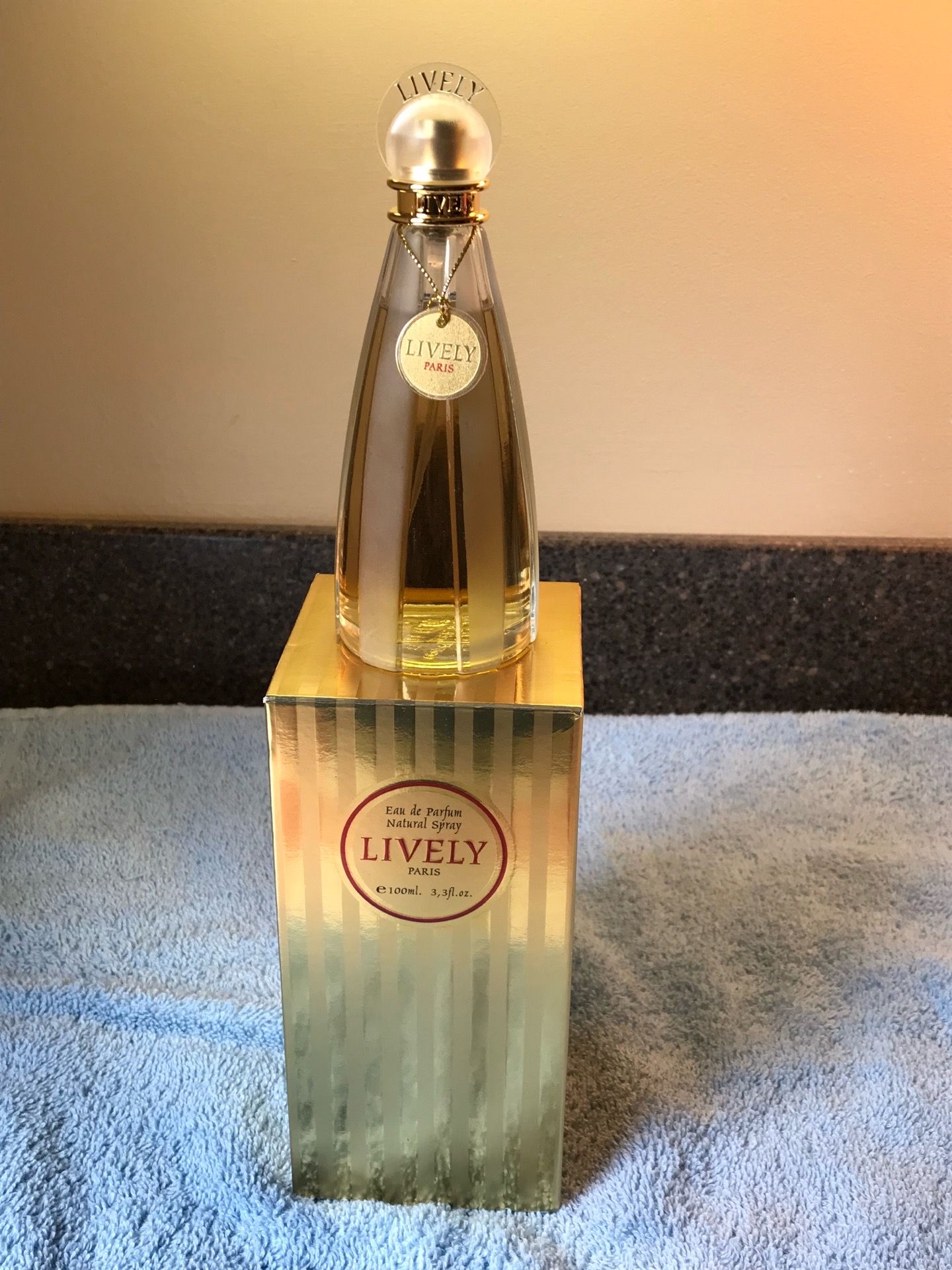 LIVELY PARIS Eau de PARFUM Natural Spray 3.3oz