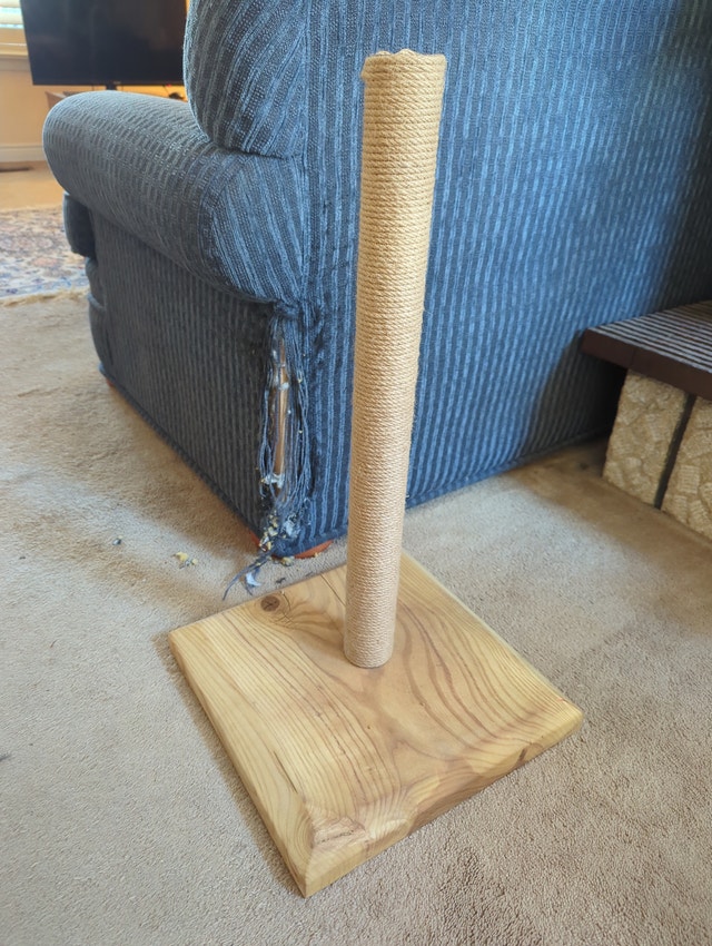 Unique Jumbo Cat Scratching Post