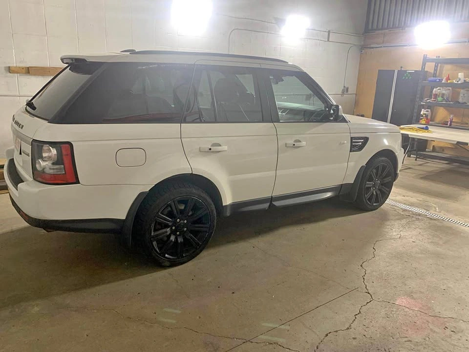 2013 RANGE ROVER SPORT LUXURY EDITION