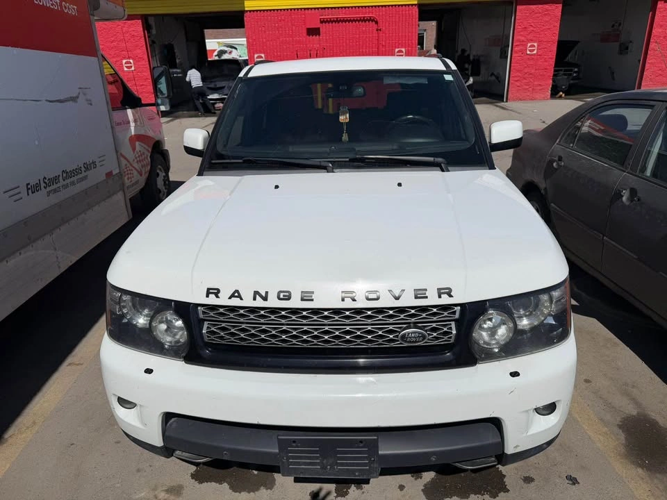 2013 RANGE ROVER SPORT LUXURY EDITION - photo 2