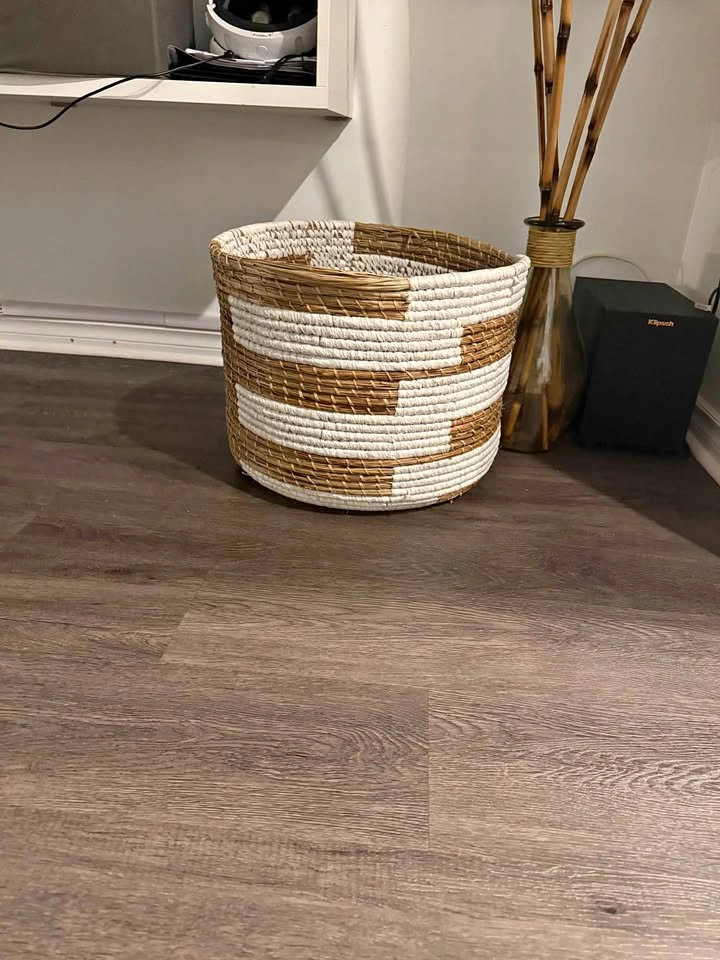 Throw basket