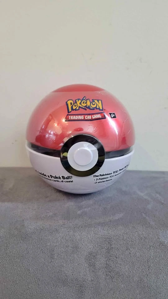Pokemon TCG Pokeball Tin E25