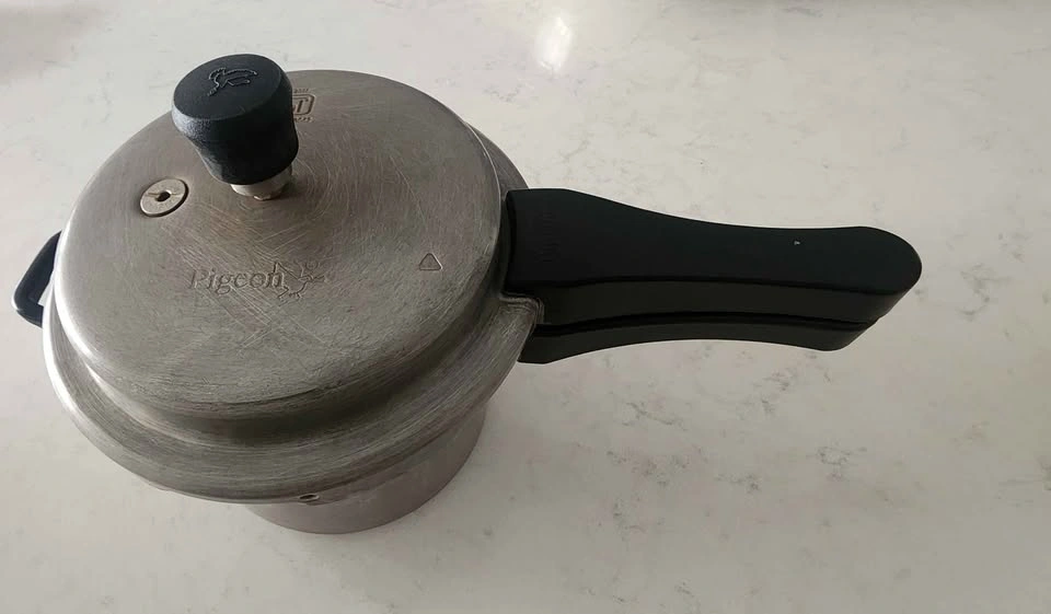 Pigeon Pressure Cooker - photo 2