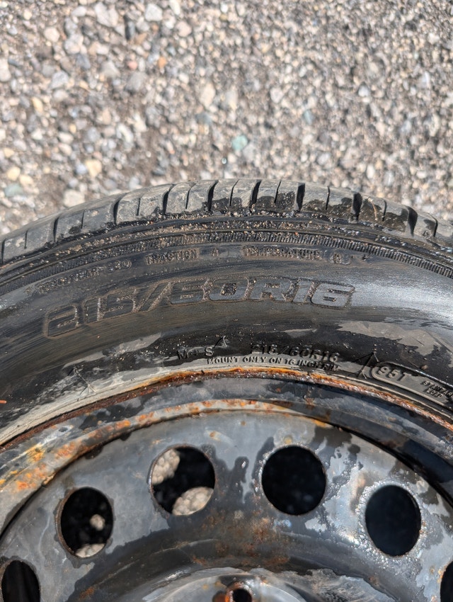 215/60R16 Summer tires on rims - photo 4