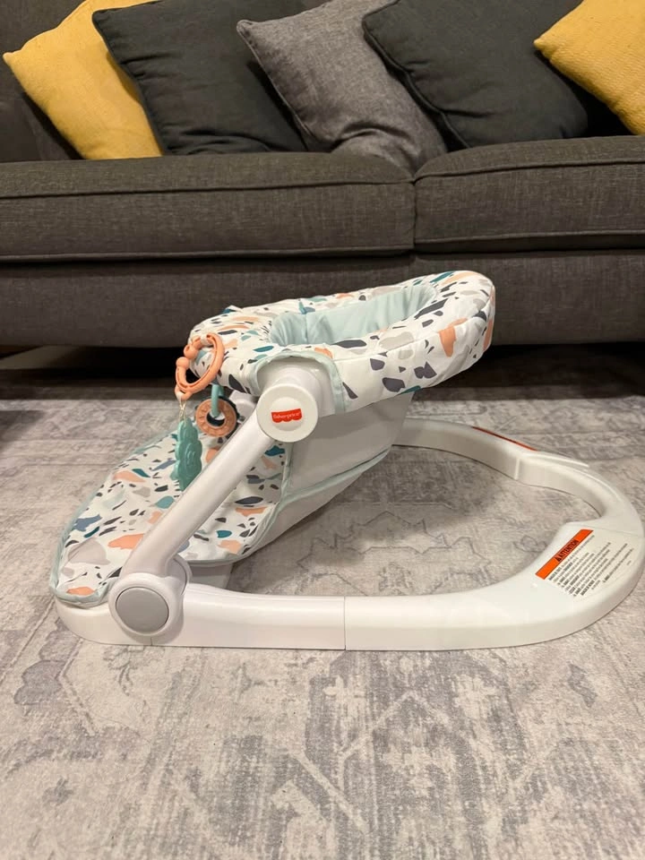Fisher-Price Sit-Me-Up Floor Seat, Gently Used, Near Lawrence/VP - photo 3