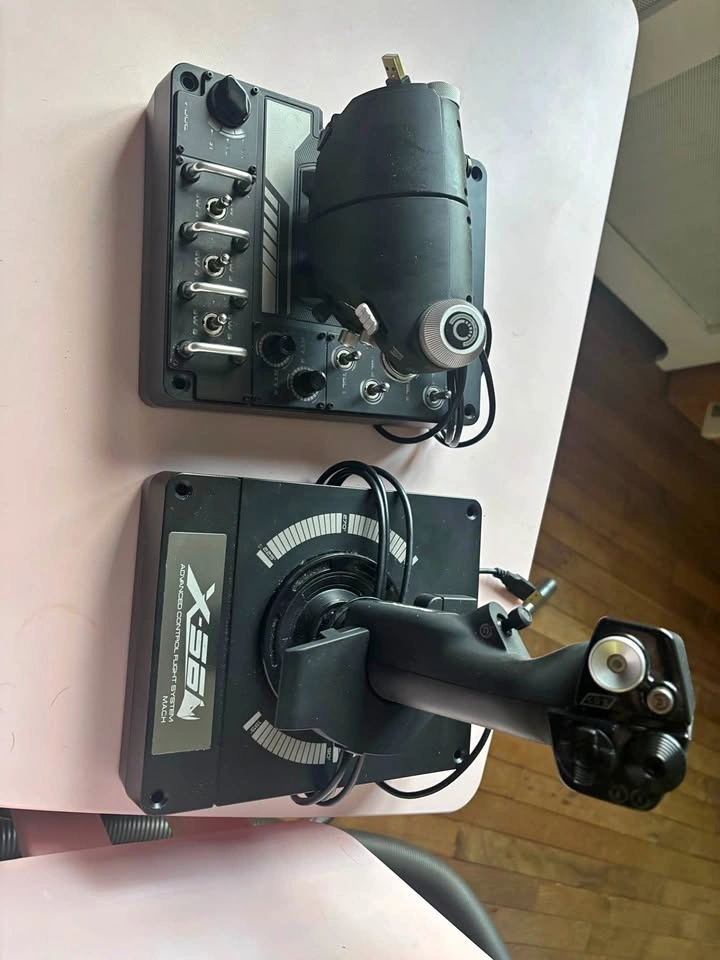 Logitech G X56 HOTAS Flight Stick and Throttle