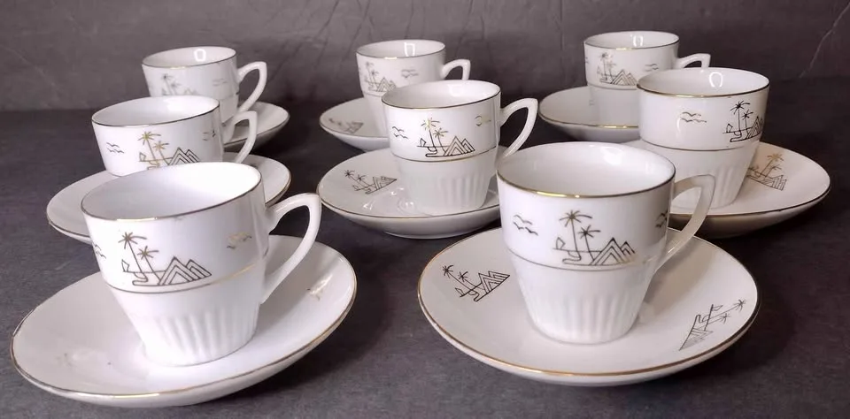antique China tea cups 16 pieces thumbnail