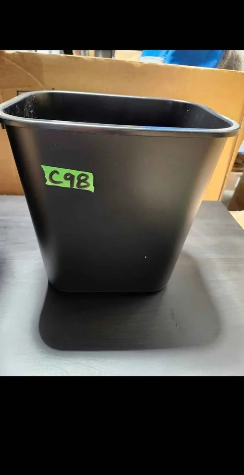 Brand new Heavy duty garbage bins size 15Hx14Wx10D inches image indicator(5)