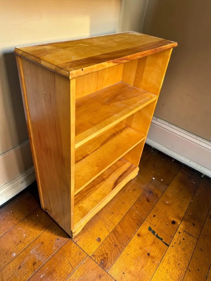Wood Bookshelf - 3 Shelves - photo 2