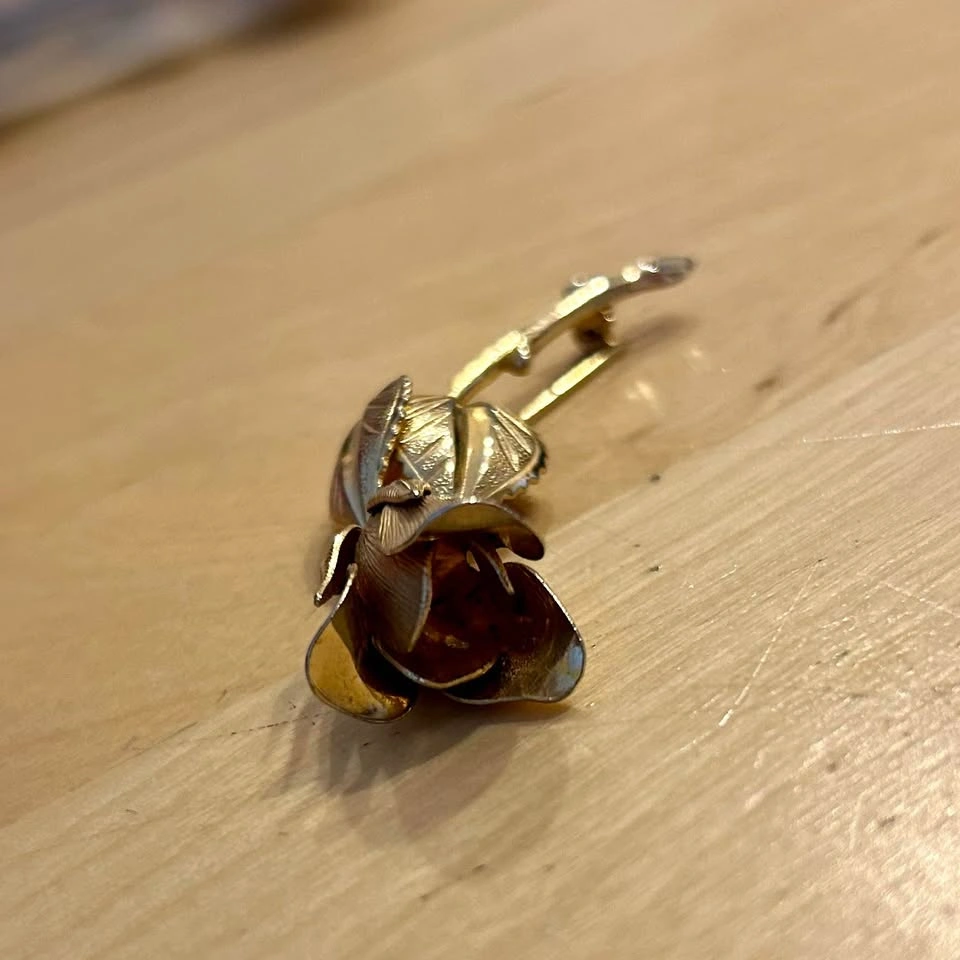 Vintage Giovanni Gold Tone Rose Brooch/Pin - photo 3