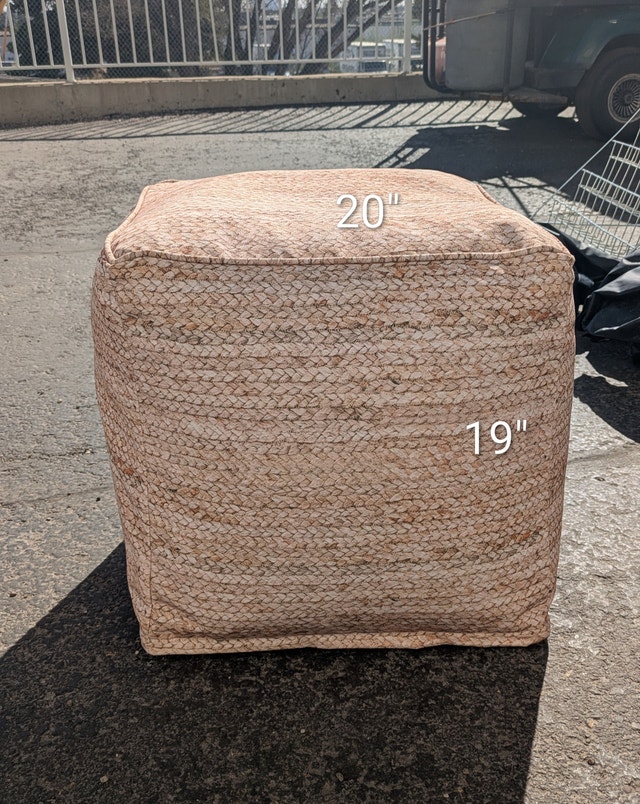 Seating pouf for indoor outdoor patio garden seating
