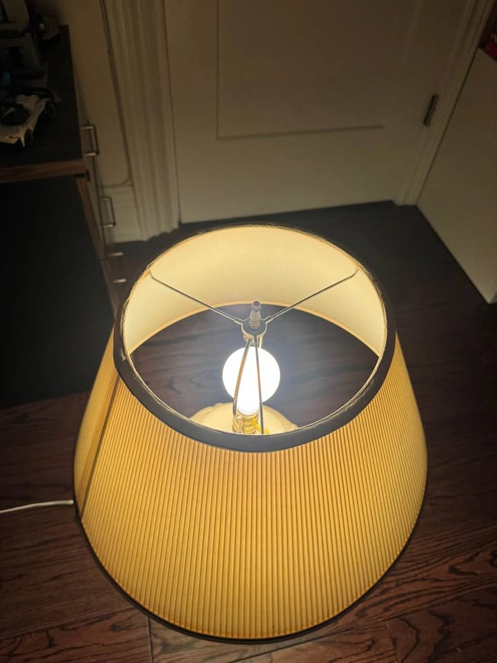 Night stand lamp - photo 4