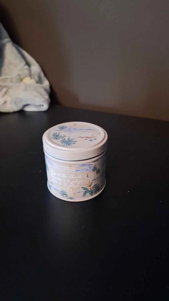 New Day at the Beach Scented Candle - photo 2
